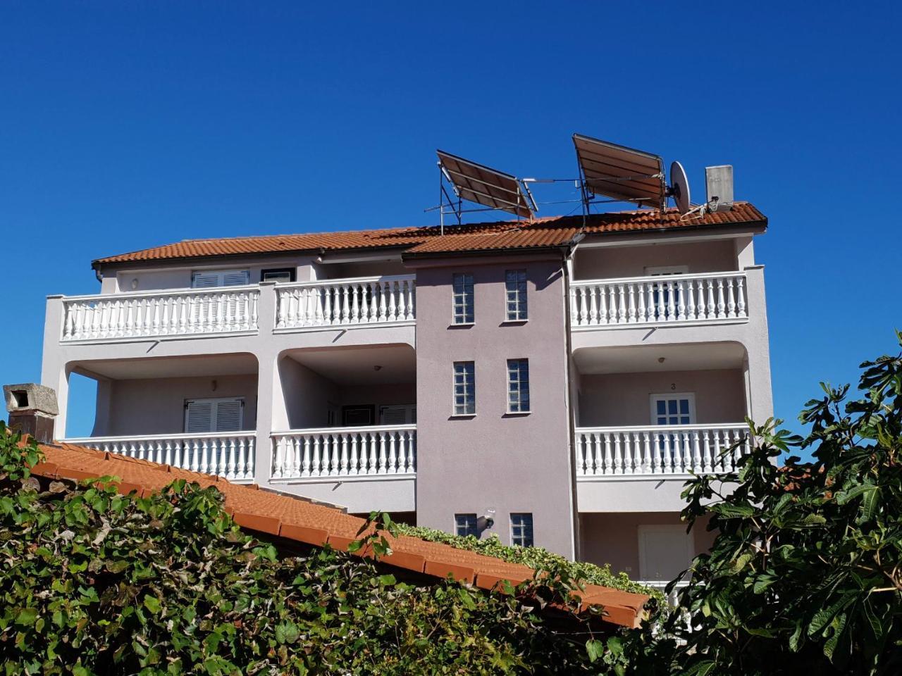 Apartments Jozic Peroj Dış mekan fotoğraf