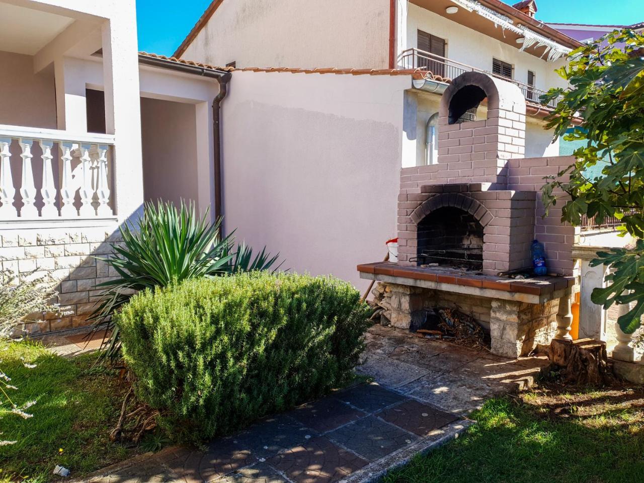 Apartments Jozic Peroj Dış mekan fotoğraf